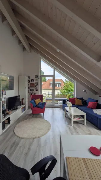 Möblierte 2-Zimmer-Wohnung mit Balkon – 01.12.2026 bis 31.03.2027 — photo 1